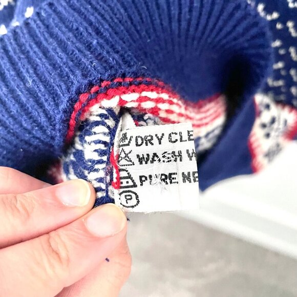 Norwegian Design Pure New Wool Blue Colorful Winter Sweater Size L - Picture 3 of 6